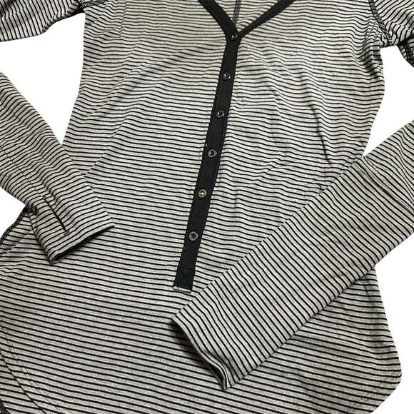 LULULEMON Awesoma Henley in Hyper Stripe Black Heathered Slate Sz. 4 - Picture 5 of 14